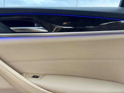 Used 2017 BMW 530i 530i Sedan 4D image 19