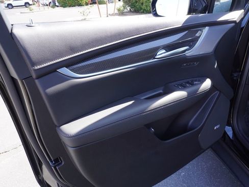 New 2026 Cadillac XT5 Sportv image 15