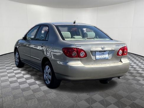 Used 2006 Toyota Corolla LE w/ Audio Value Pkg FWD image 4