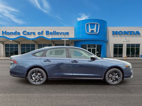 New 2025 Honda Accord SE image 8