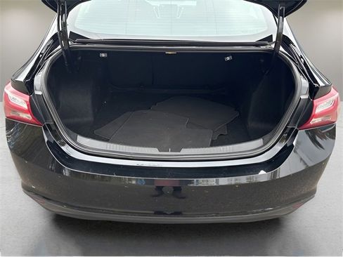 Used 2023 Chevrolet Malibu LT image 19