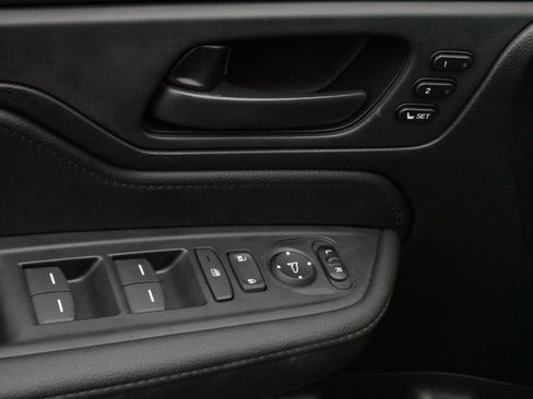 Certified 2026 Honda Odyssey EX-L image 19