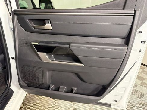 Used 2024 Toyota Tundra Limited image 16