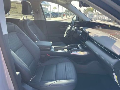 New 2026 Lincoln Nautilus Reserve w/ Jet Appearance Package image 26