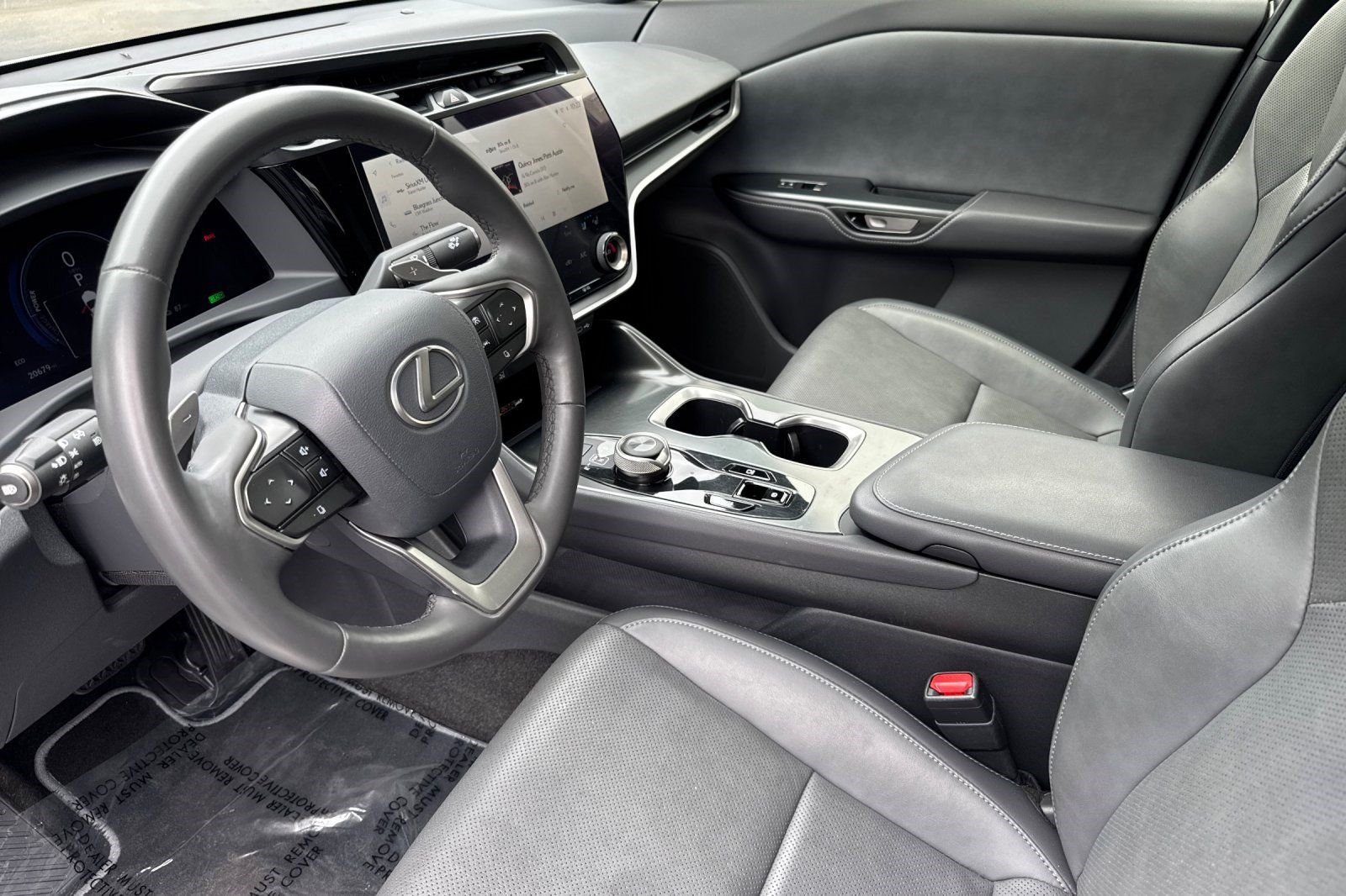 Certified 2024 Lexus RZ 450e Premium w/ Technology Package AWD/4WD image 11