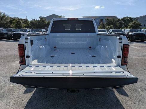 New 2026 RAM 2500 Tradesman AWD/4WD image 12