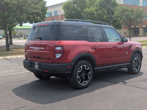 Used 2023 Ford Bronco Sport Outer Banks w/ Tech Package AWD/4WD image 5