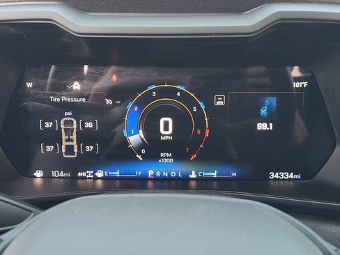 Used 2024 Chevrolet Colorado Trail Boss AWD/4WD image 15