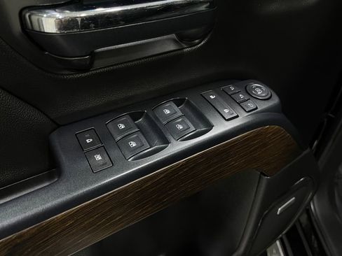 Used 2017 GMC Sierra 1500 Denali image 17