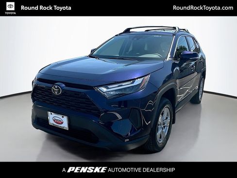 Used 2025 Toyota RAV4 XLE w/ Convenience Package image 1