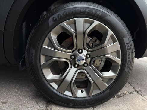 Used 2018 Ford Explorer Sport w/ Equipment Group 401A AWD/4WD image 49