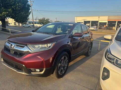 Used 2017 Honda CR-V EX image 1