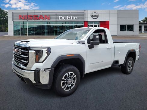 Certified 2024 GMC Sierra 2500 SLE w/ X31 Off-Road Package image 1