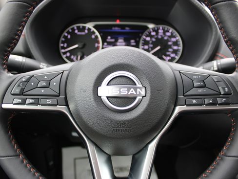 Certified 2024 Nissan Sentra SR w/ SR Premium Package image 22