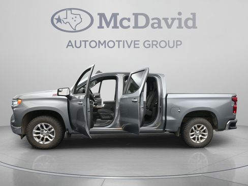 Used 2024 Chevrolet Silverado 1500 LT w/ Z71 Off-Road Package AWD/4WD image 41