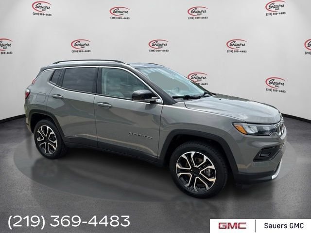 Used 2022 Jeep Compass Limited w/ Sun and Sound Group AWD/4WD image 1