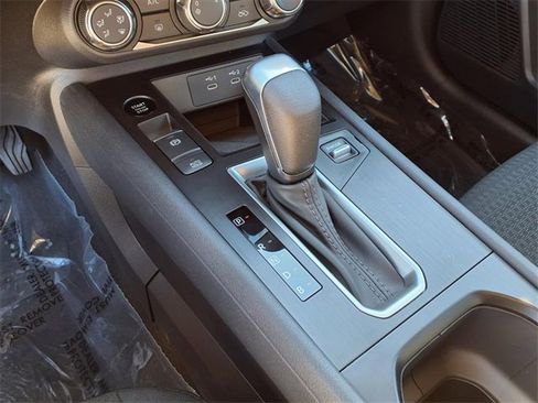 New 2026 Nissan Kicks S image 17