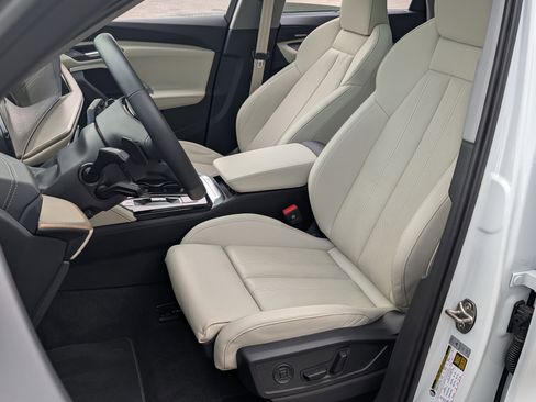 Used 2025 Audi Q5 Prestige AWD/4WD image 19