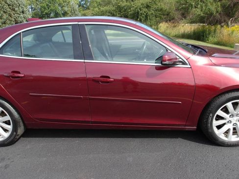 Used 2015 Chevrolet Malibu LT FWD image 7