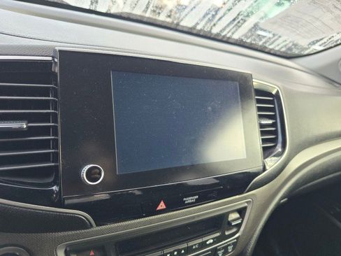 Used 2021 Honda Ridgeline Sport image 35