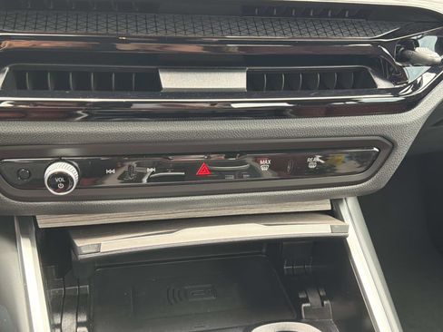 Used 2025 BMW 330i Sedan RWD image 24
