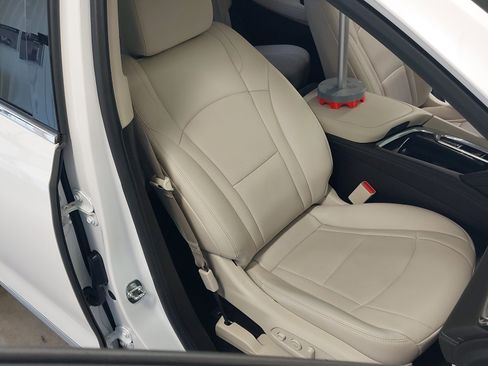 Certified 2022 Buick Enclave Premium w/ Experience Buick Package image 26