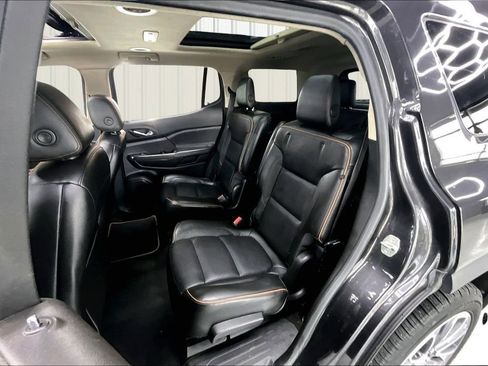 Used 2019 GMC Acadia SLT AWD/4WD image 22