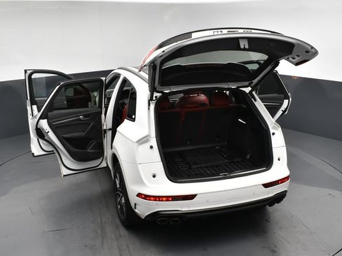 Used 2023 Audi SQ5 Premium Plus w/ Premium Plus Package AWD/4WD image 21