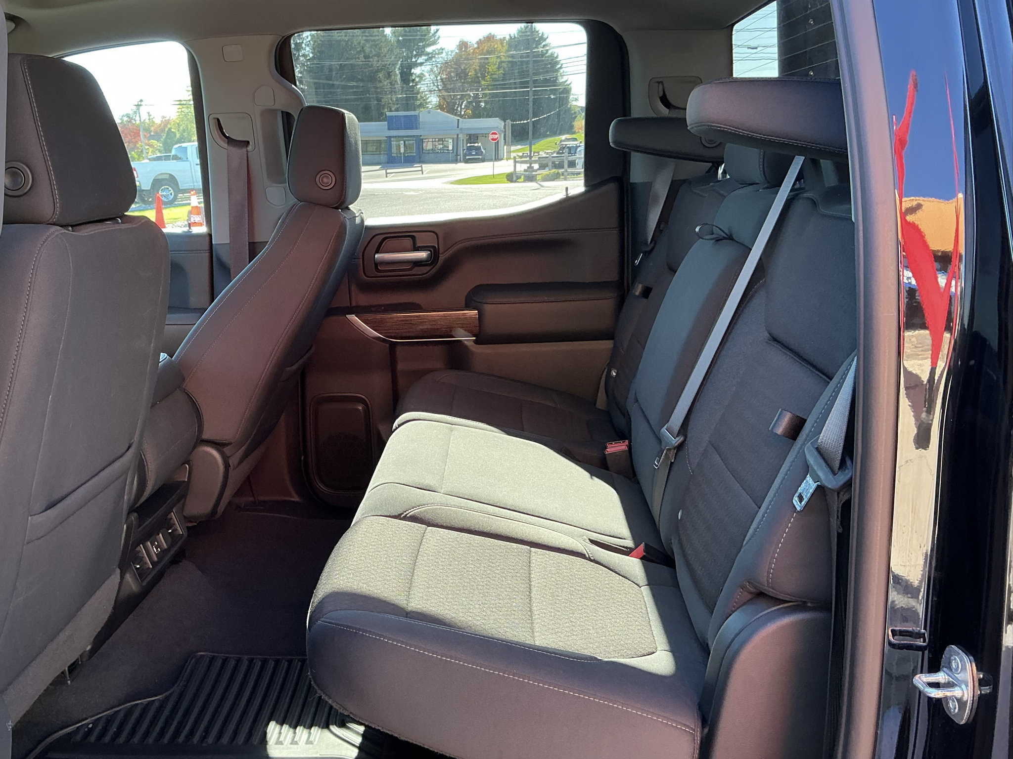 Used 2021 GMC Sierra 1500 Elevation AWD/4WD image 23