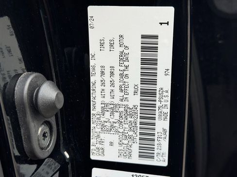 Used 2024 Toyota Tundra SR5 w/ SR5 Convenience Package AWD/4WD image 25