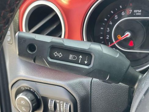 Used 2020 Jeep Gladiator Rubicon AWD/4WD image 46