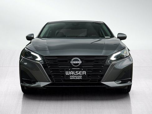 New 2026 Nissan Altima 2.5 SV w/ SV Special Edition Package FWD image 2