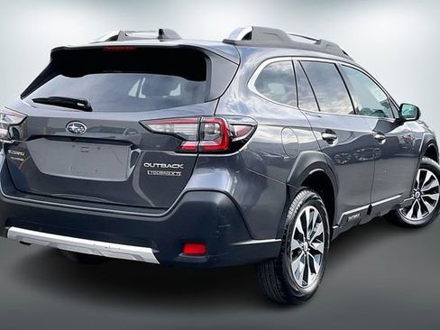 Used 2023 Subaru Outback Touring XT image 13