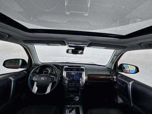 Used 2023 Toyota 4Runner Limited AWD/4WD image 41