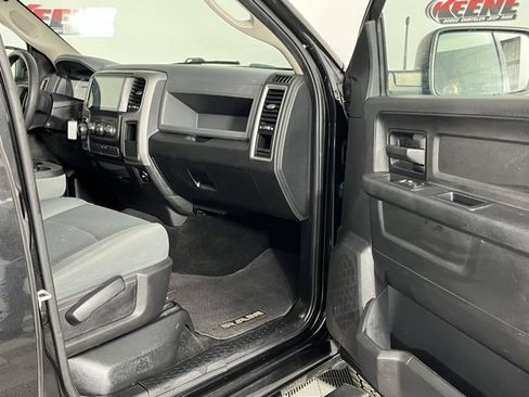 Used 2016 RAM 1500 Express w/ Black Ram 1500 Express Group image 29