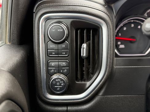 Used 2020 Chevrolet Silverado 3500 LTZ AWD/4WD image 6