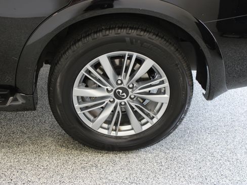 Used 2020 INFINITI QX80 Luxe w/ All-Season Package RWD image 10