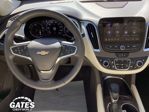 Used 2024 Chevrolet Malibu LT FWD image 15