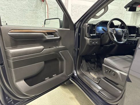 Used 2023 Chevrolet Silverado 1500 LT w/ Protection Package AWD/4WD image 15