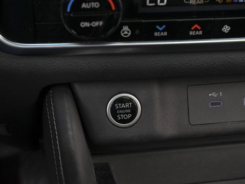 Used 2021 Nissan Rogue SL w/ Premium Package image 21