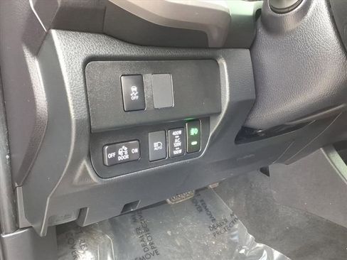 Used 2022 Toyota Tacoma SR5 image 22