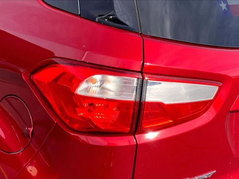 Used 2020 Ford EcoSport SE image 29
