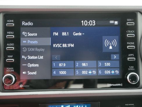 Used 2022 Toyota Tacoma TRD Off-Road image 22