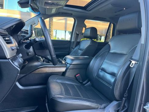 Used 2018 GMC Yukon Denali w/ Open Road Package image 12