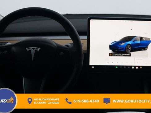 Used 2023 Tesla Model 3 Standard Range image 5