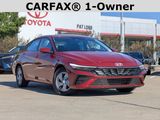 Used 2025 Hyundai Elantra SE image 2