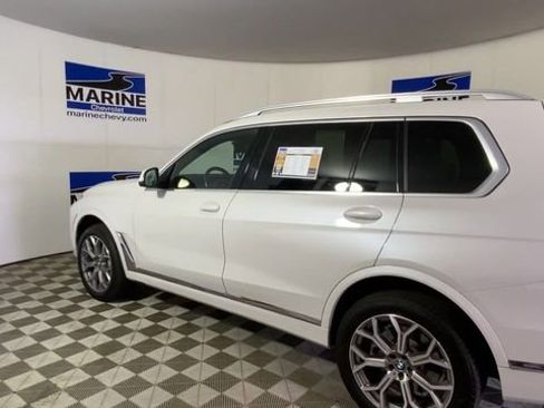 Used 2023 BMW X7 xDrive40i w/ Premium Package image 8