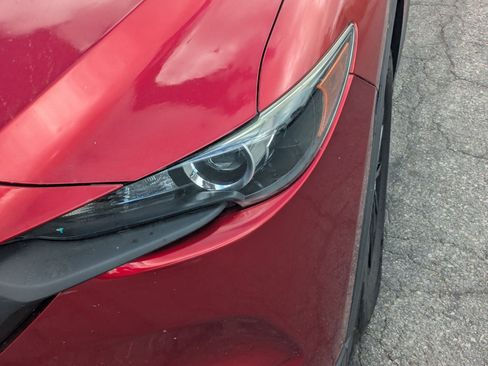 Used 2019 MAZDA CX-5 Touring image 13