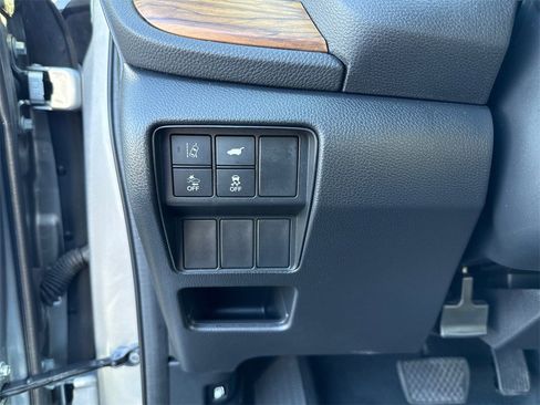 Certified 2018 Honda CR-V Touring image 23
