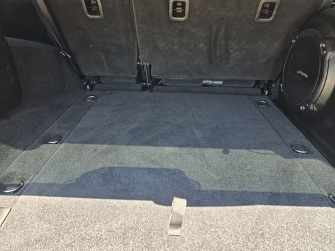 Used 2018 Jeep Wrangler Unlimited Sahara AWD/4WD image 30